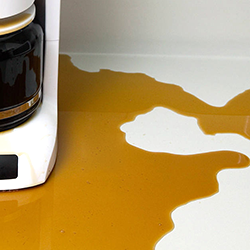 кофемашина Francis Francis протекает